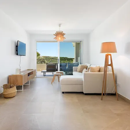 Sunny Golf View شقة *